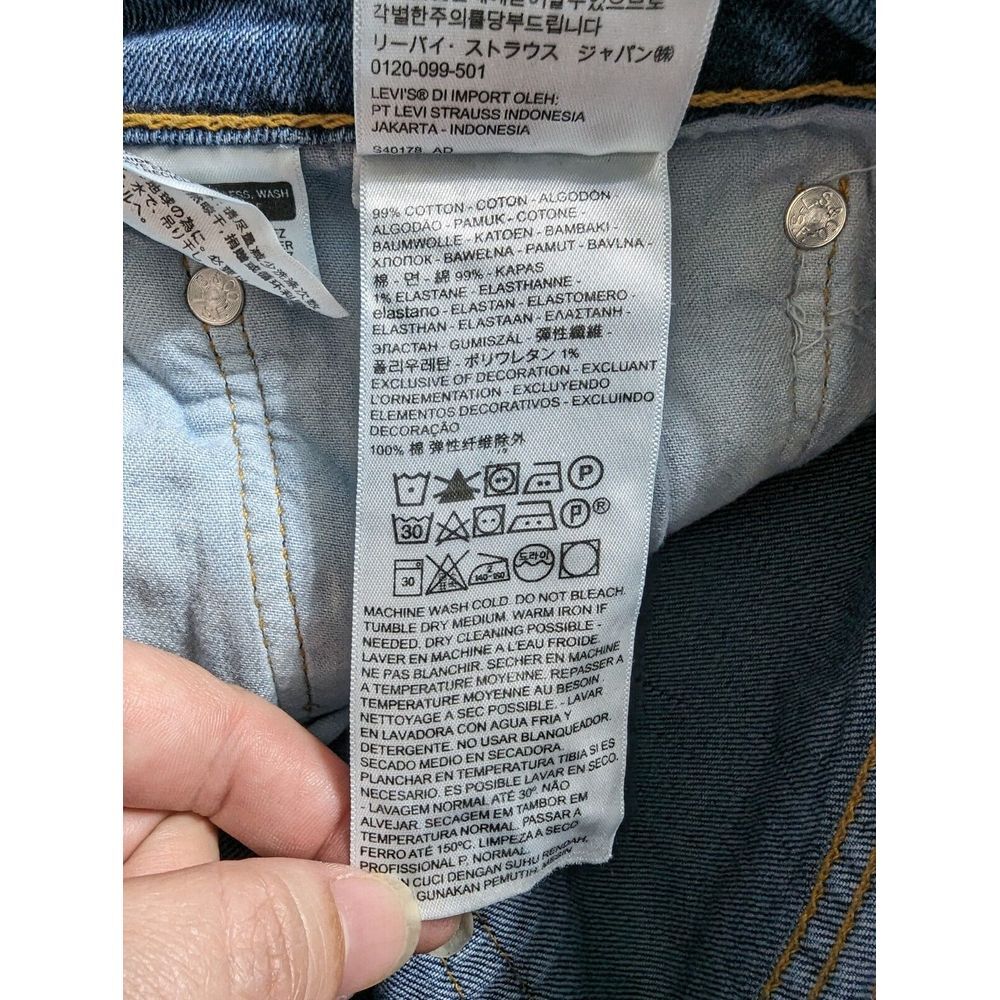 Levi's 505 Straight Leg Fit Jeans Men's Size 36x32 Medium Wash - Picture 5 of 14